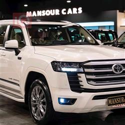 تۆیۆتا لاند کروزەر